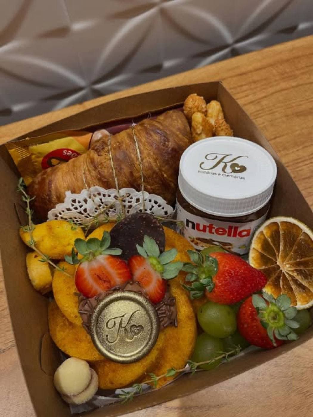 Mesa de café da manhã e buffet KiAmor