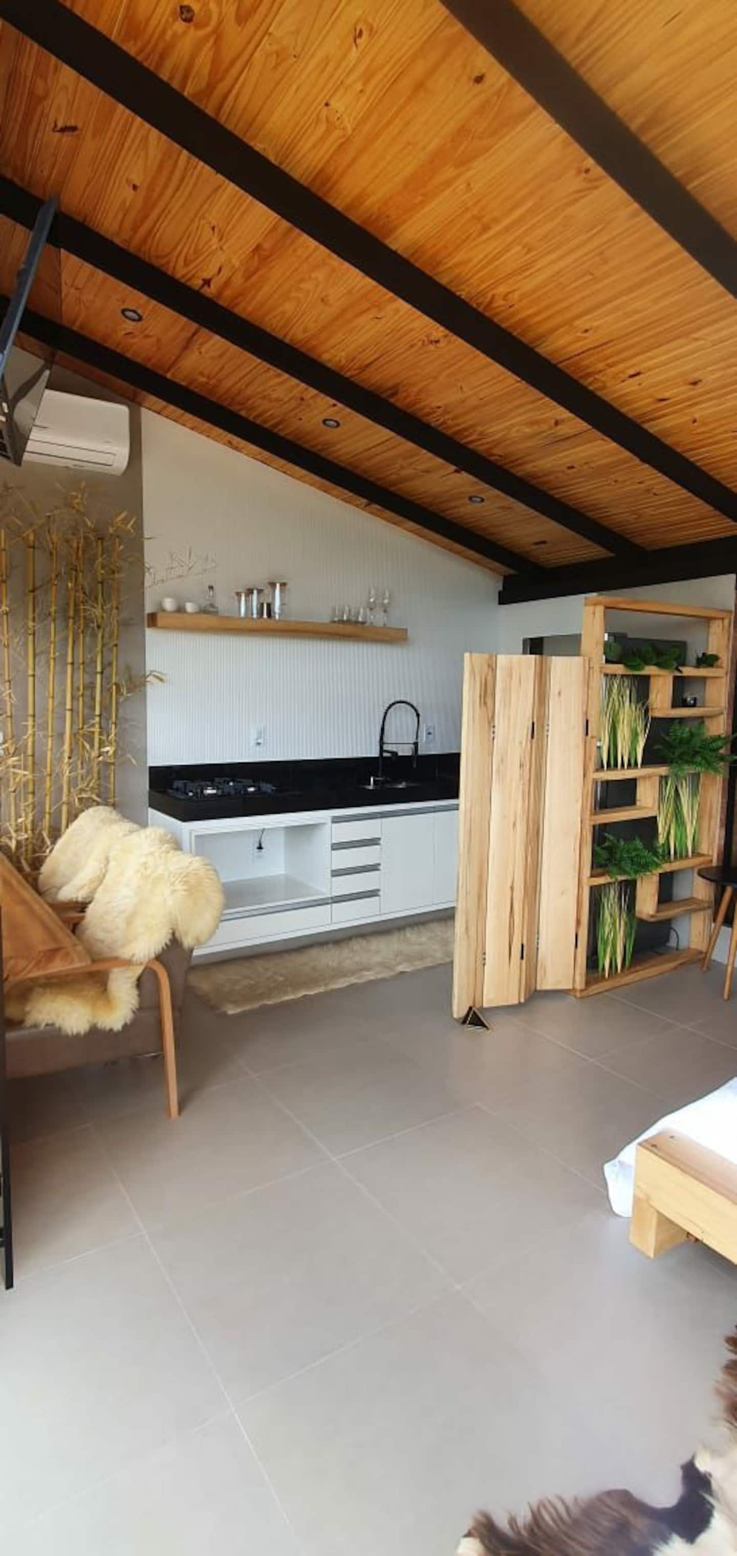 Cozinha equipada e integrada